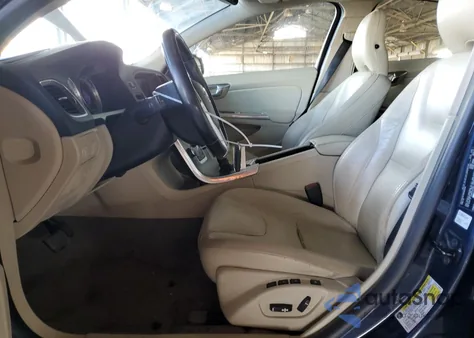 2013 Volvo S60 T5 from USA, damaged, VIN YV1612FS9D1205788